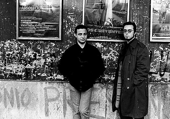 Pablo Berger junto a Álex de la Iglesia en la época de 'Mama' (1988).